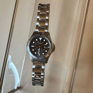 Timex Silver Stainless Steel Men's Watch with Black Dial. Navi XL collection